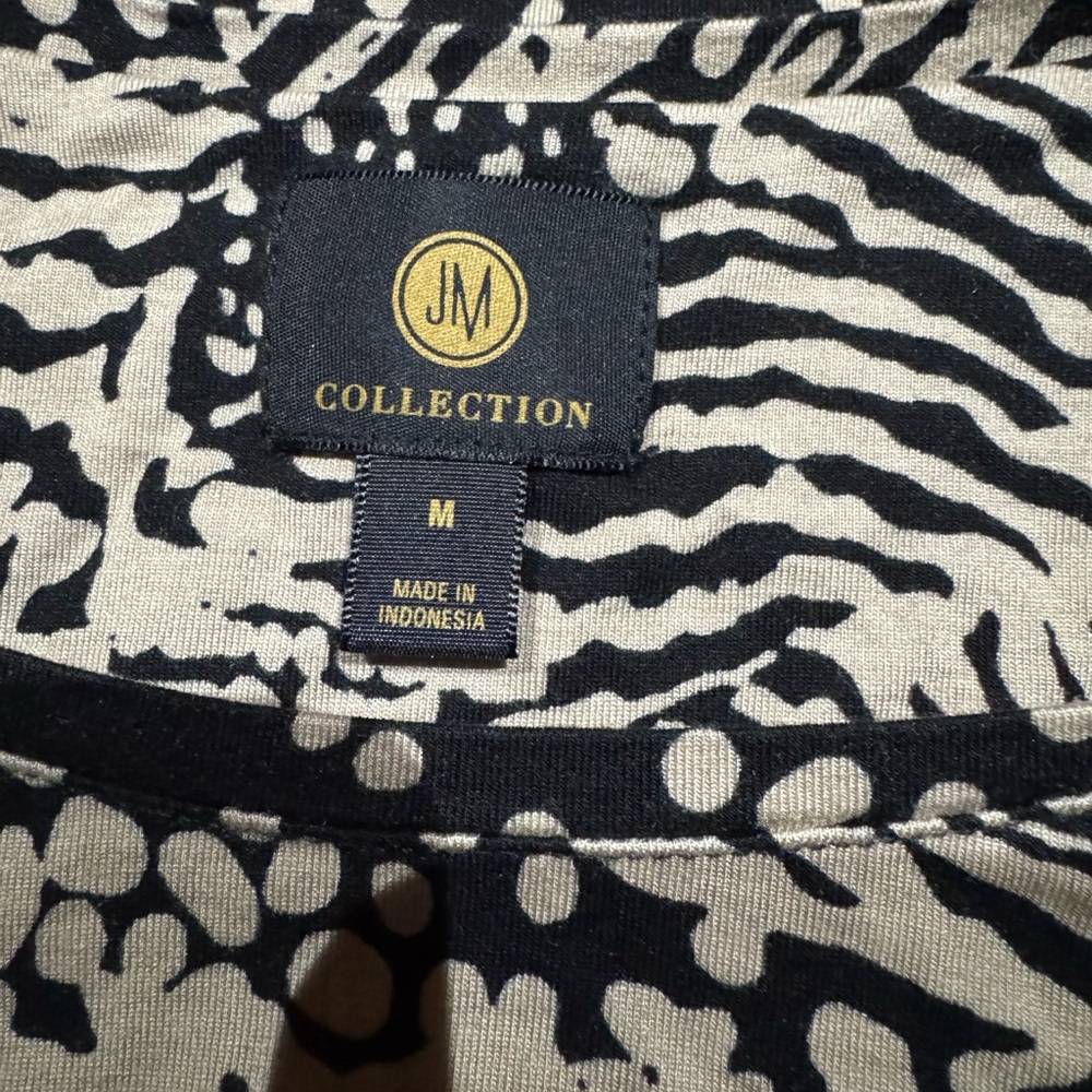 NWOT JM‎ Collection 3/4 Sleeve Top - Picture 5 of 6